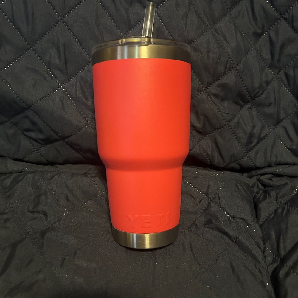 Yeti Rambler 30 oz Tumbler, Bimini Pink